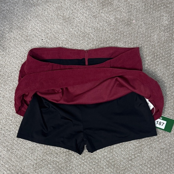 NWT HALARA Burgundy High Waisted Mini Corduroy Skort Sz XL - Picture 7 of 10